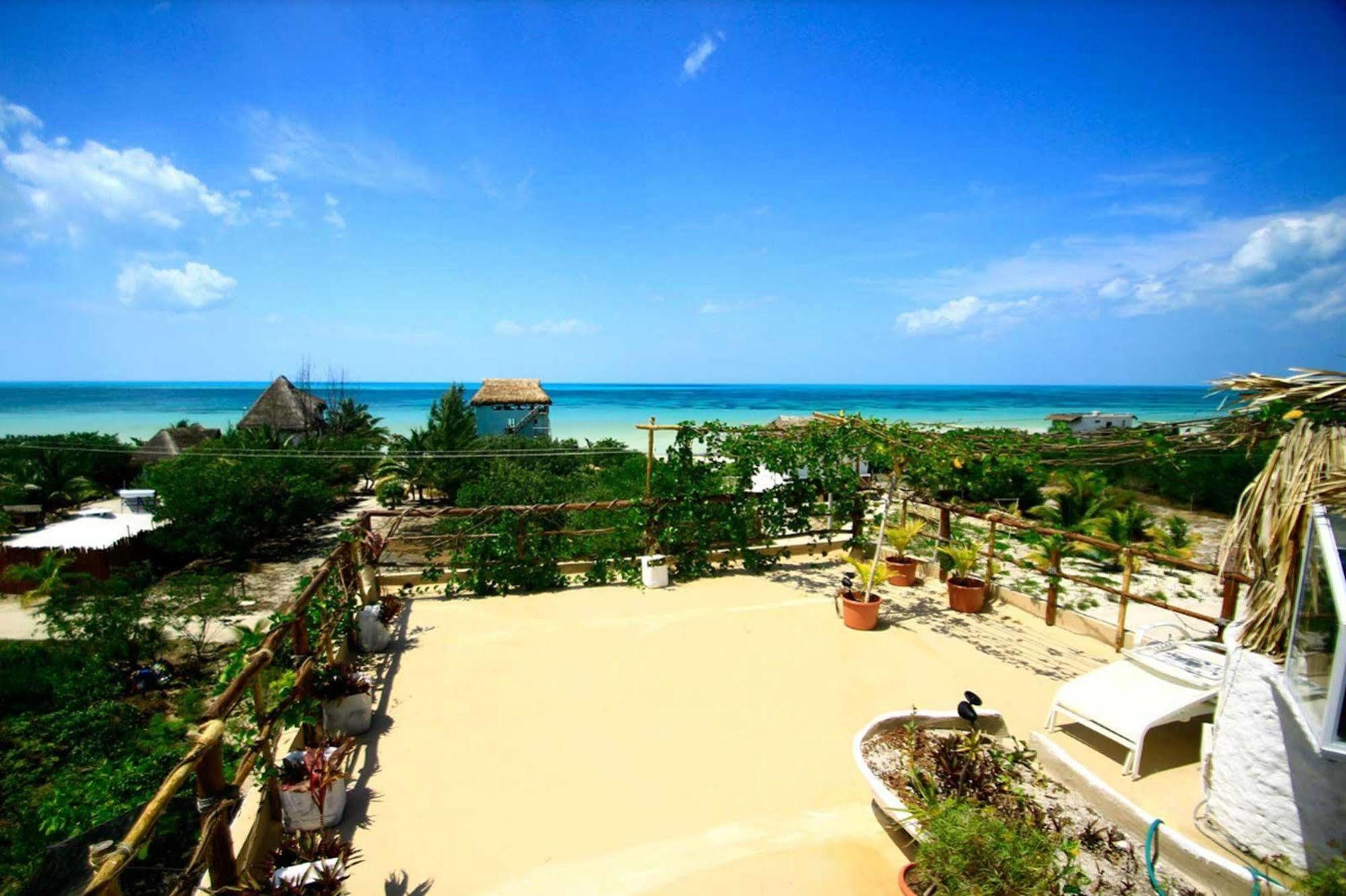 Blatha Tropical Rooms Holbox 외부 사진